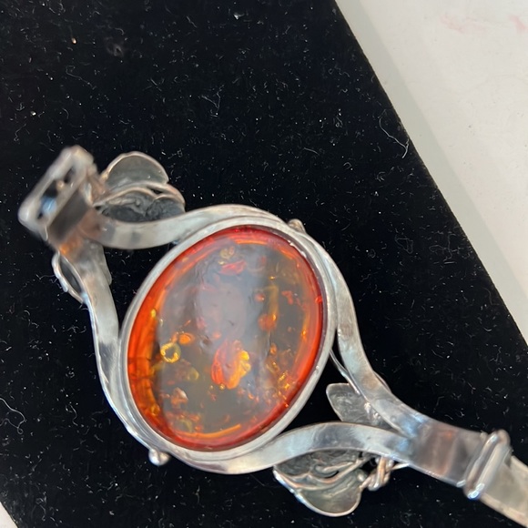 Amber bracelet - Picture 3 of 5